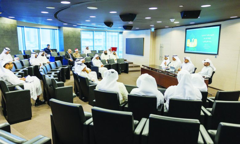 "وحدة التأمين" نظمت ندوة تعريفية عن اللجنة الاستشارية للرقابة الشرعية