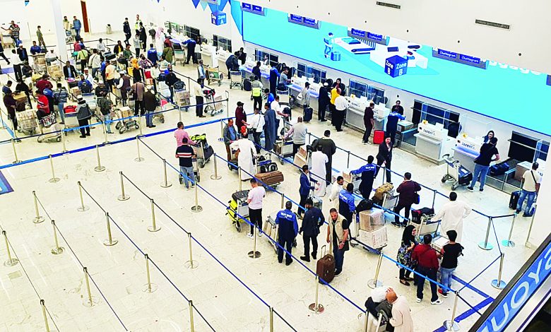 احتكارات مافيا "مكاتب السفريات" تُشعل نار تذاكر الطيران