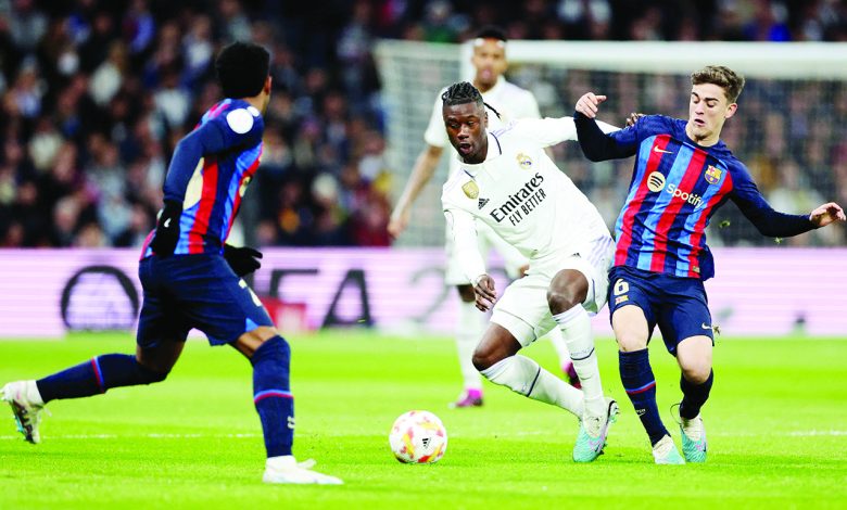 "كلاسيكو" إسبانيا في دالاس
