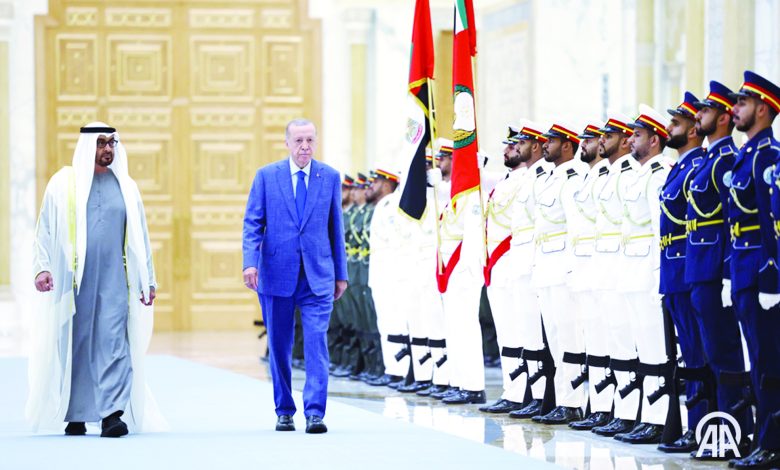 أردوغان يختتم جولة "جذب الاستثمارات" الخليجية ويغادر الإمارات