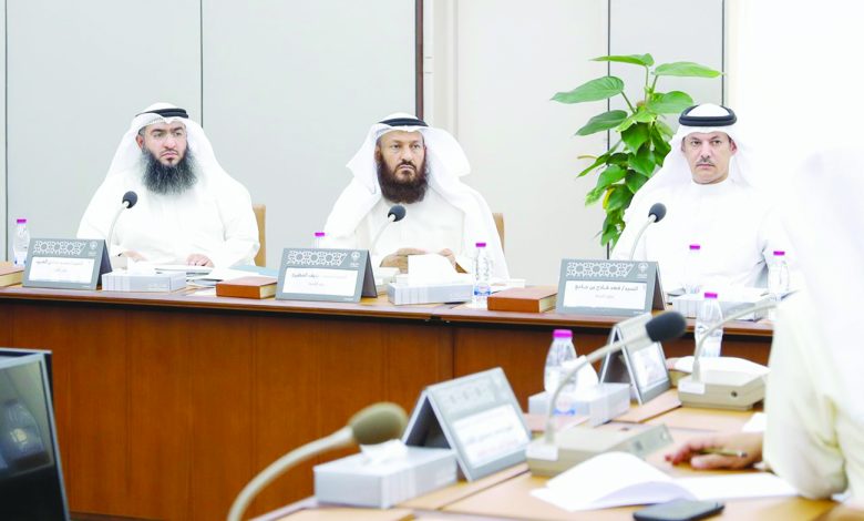 أكدت أن "الربا" أضر بالمتقاعدين وشددت على إسقاط الفوائد