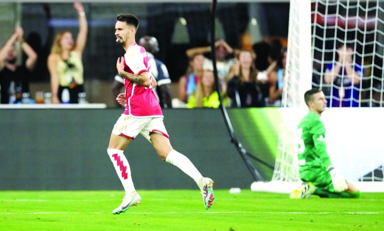 أرسنال "يدك" مرمى برشلونة بخماسية