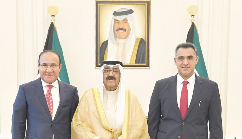 ولي العهد استقبل رئيس مجلس أمناء "AUM": التقدم والنجاح في تأهيل الشباب لخدمة وطنهم