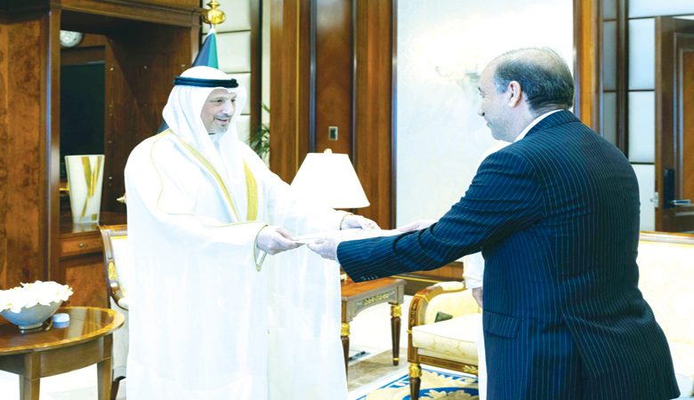 العبدالله تلقى دعوة لزيارة طهران من عبداللهيان