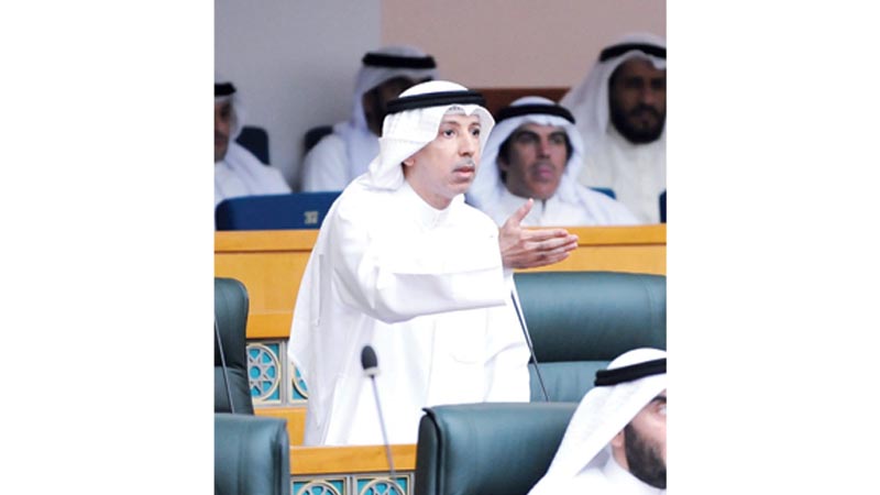 مهلهل المضف لرئيس الوزراء : هل شاركت الطائرة الاميرية في إجلاء الكويتيين من لبنان ؟