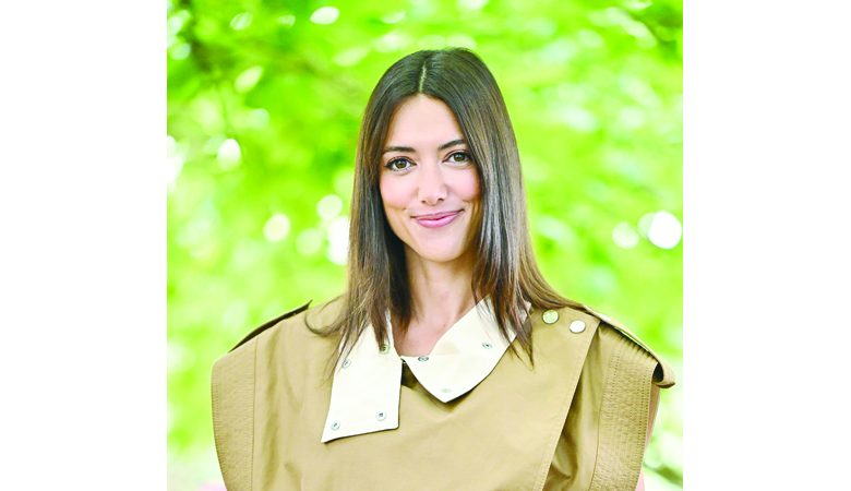 الممثلة الفرنسية فانيسا غايد خلال جلسة تصوير فيلم "أيام ماكس 3" في أنغوليم