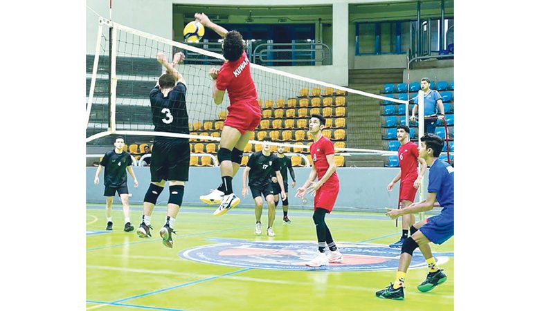 "شباب الطائرة" وصل جدة