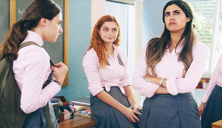 "مدرسة الروابي للبنات" تفتح أبوابها