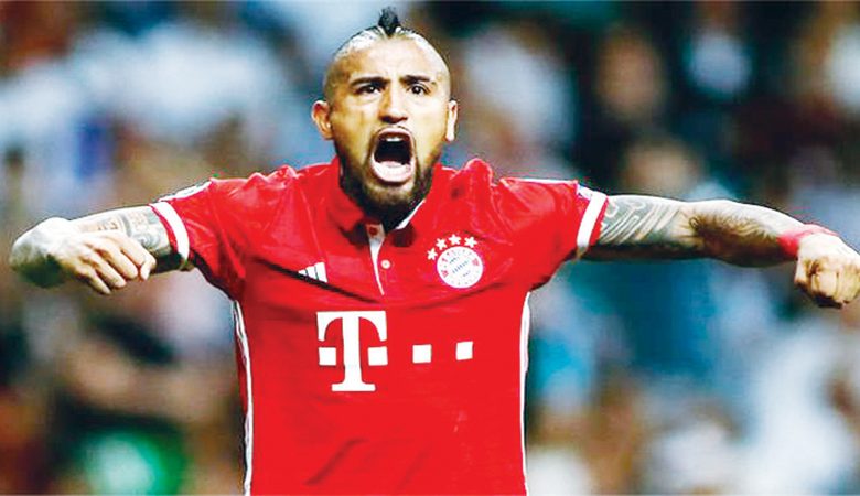 فيدال يسخر من لاعب راحل: مات بسببي
