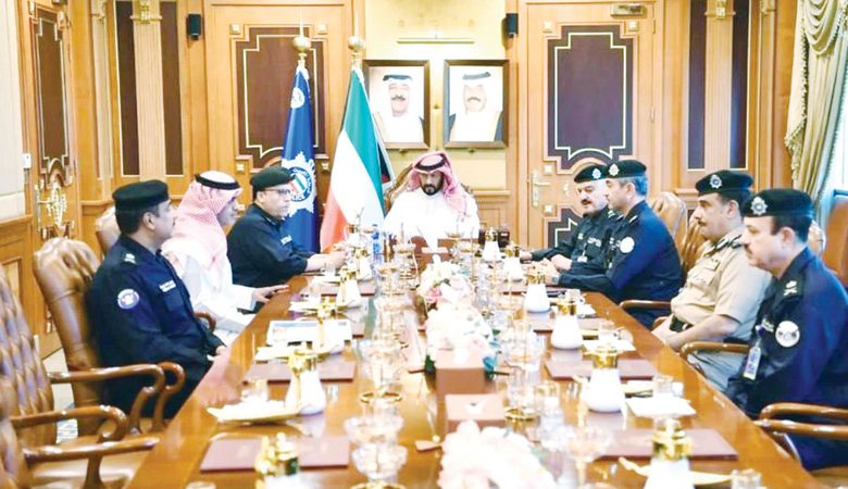 الخالد لوكلاء الداخلية: المرحلة المقبلة تتطلب مزيداً من اليقظة والحذر والجهد والعمل