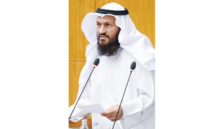 محمد هايف يقترح فتح المحميات ستة أشهر سنويا لرعي الإبل والأغنام والماعز