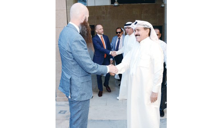العميد رئيس التحرير استقبل القائم بالأعمال الأميركي