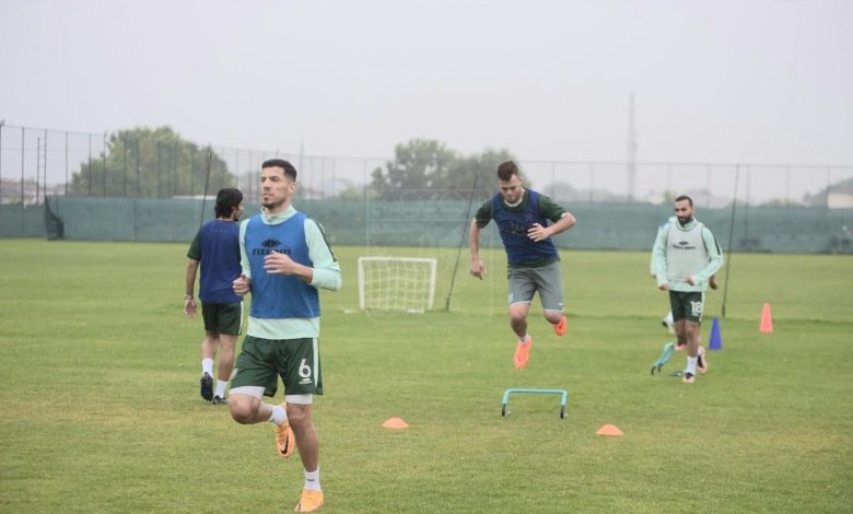 العربي يعود من تركيا غداً