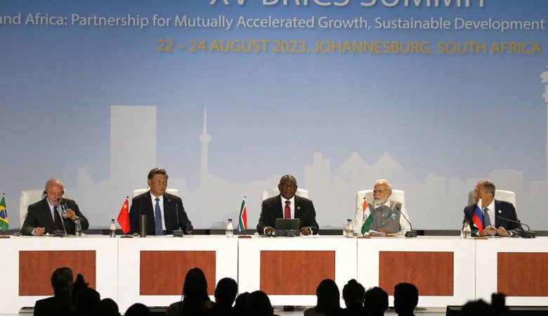 "بريكس" تضم السعودية ومصر والإمارات وتدعو لِعالم متعدد الأقطاب