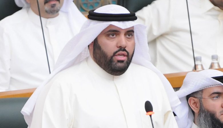 الفوزان يطلب كشفاً بأعداد الوزراء الحاصلين على "الراتب الاستثنائي"