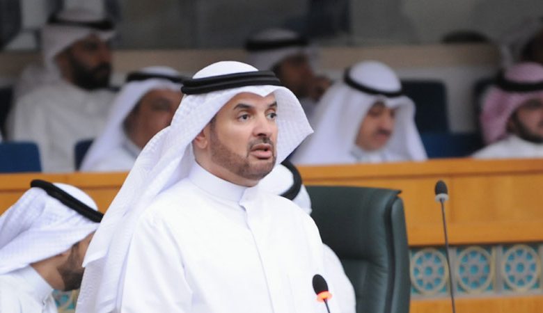 العازمي يُصوِّب على مركز الصحة النفسية