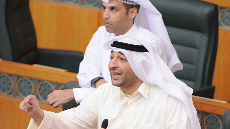 معرفي يسأل النواف عن الوظائف القيادية الشاغرة