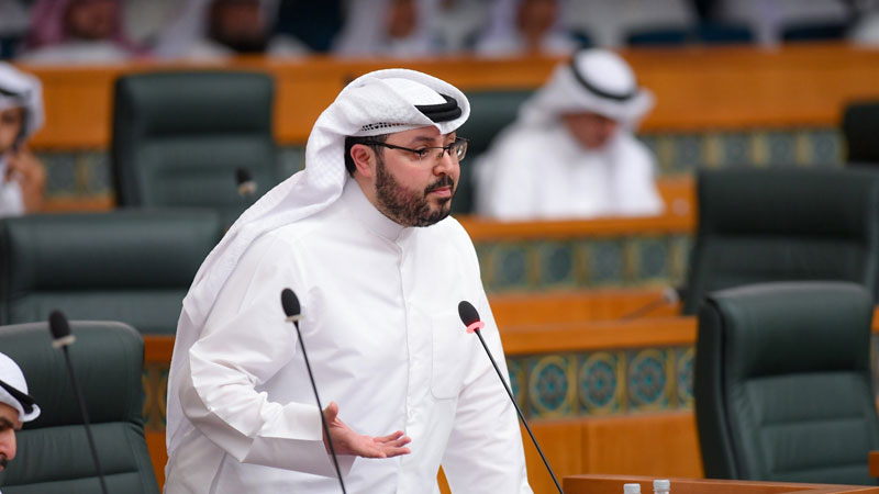 الصقعبي يتقصى دور "المراقبين الماليين" في المناقصات