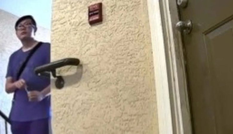 طالب دكتوراه أميركي أزعجه جاره فدسّ له السم من تحت باب منزله