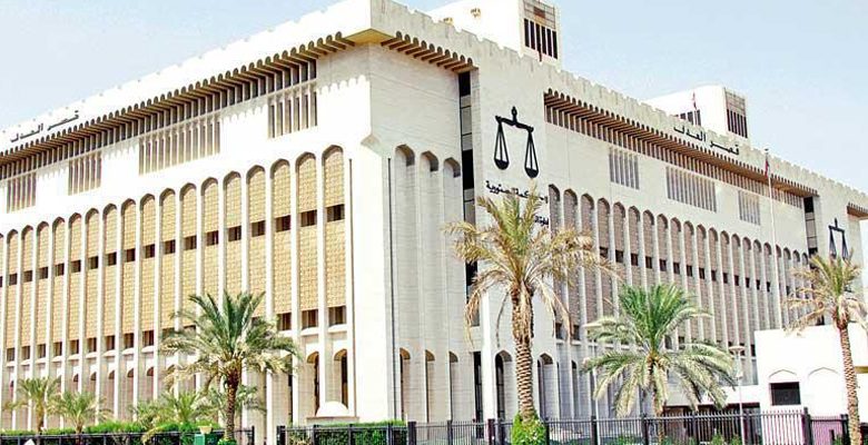 المحكمة تعقد جلستها الاولى لمحاكمة "الفاشنيستا" المتهمة بحادث شارع السور
