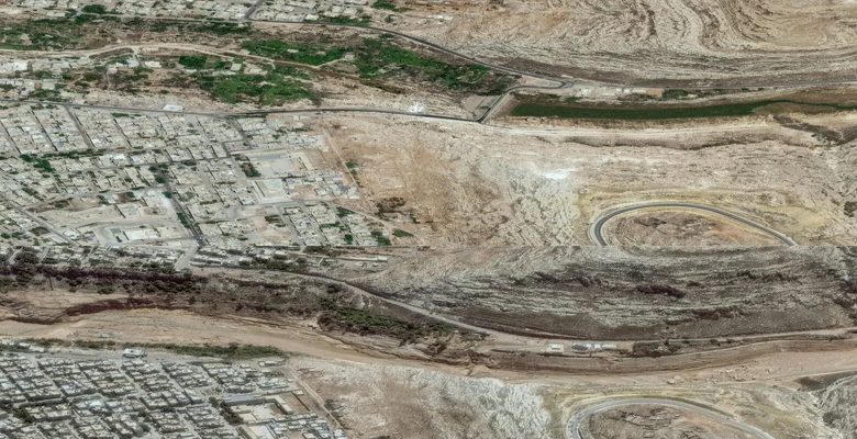 مشاهد صادمة من الأقمار الصناعية .. درنه قبل وبعد السيل