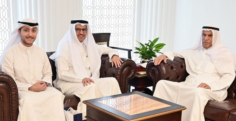 السعدون يستقبل مدير المركز العربي للبحوث التربوية لدول الخليج