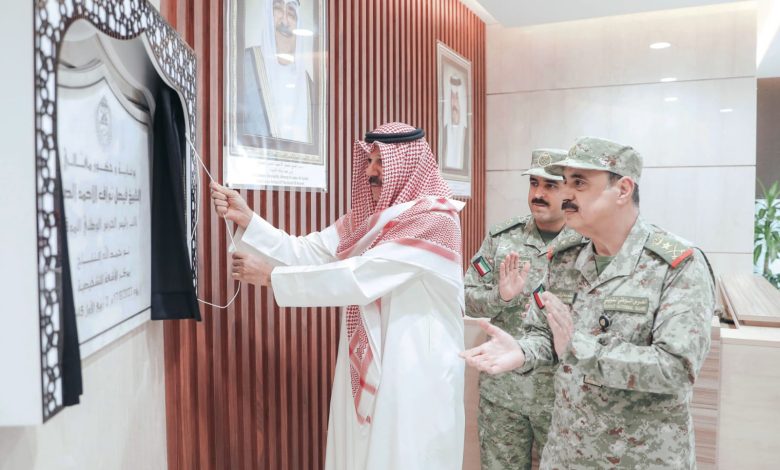 نائب رئيس الحرس افتتح  أقساما جديدة في المركز الطبي التخصصي
