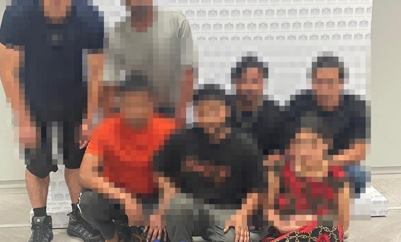 القبض على 23 آسيويا مصنعي ومروجي خمور محلية