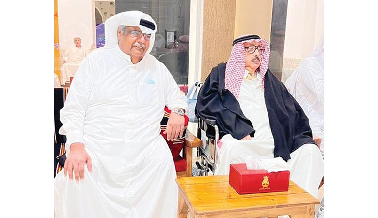 ملتقى أسبوعي في ديوانية جمعية الفنانين الكويتيين بالمرقاب