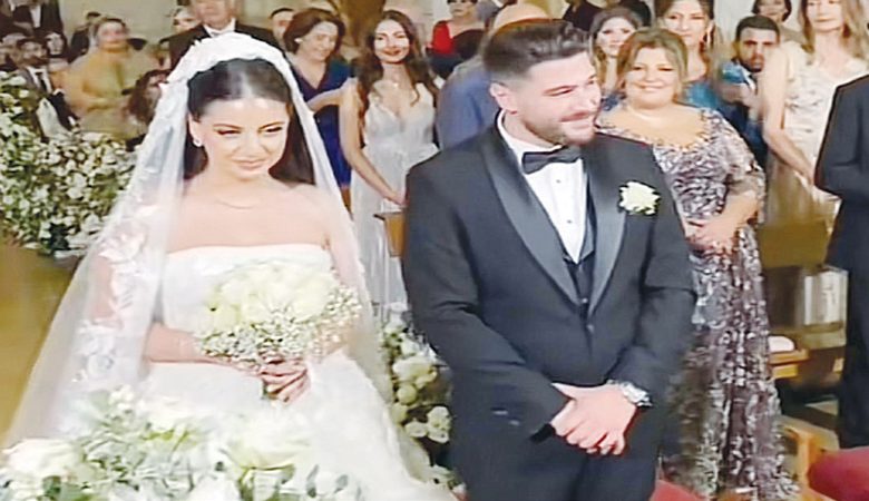 نيكولا مزهر يتلقى التهاني