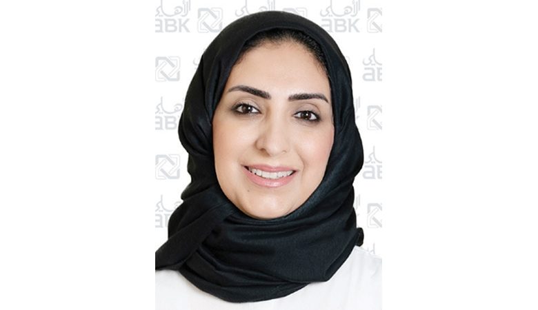 "الأهلي" قدّم خصماً %50 لدى "H&S" للإلكترونيات بمناسبة العودة للمدارس