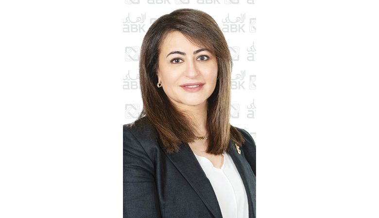 "الأهلي" ينظّم ورشة تدريبية حول الذكاء الاصطناعي لأطفال واقارب الموظفين