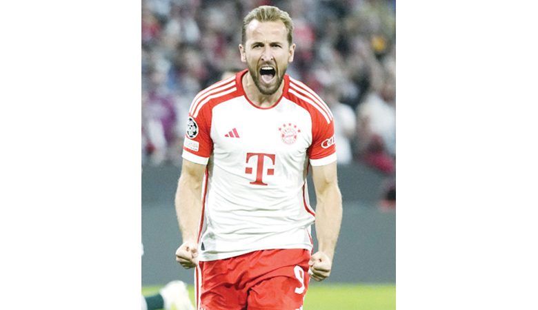 "البايرن" يخمد انتفاضة "يونايتد"&hellip; وآرسنال يسحق إيندهوفن