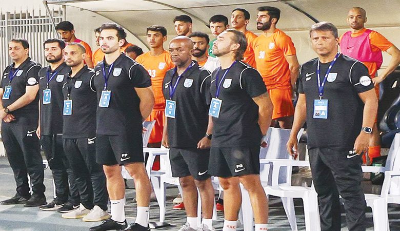 كاظمة يفسخ عقد فارياس