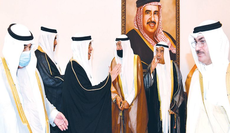 الممثل الخاص لملك البحرين قدَّم واجب العزاء بوفاة مبارك العبدالله