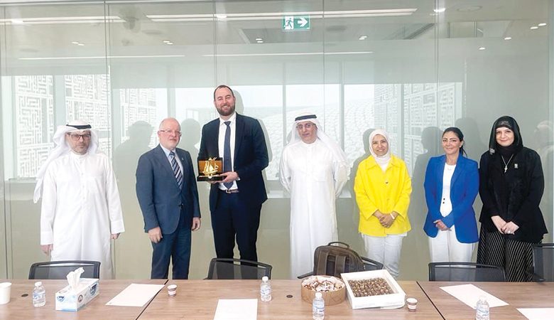 جامعة الكويت تبحث "التصنيف العالمي" مع رئيس "تايمز هاير"