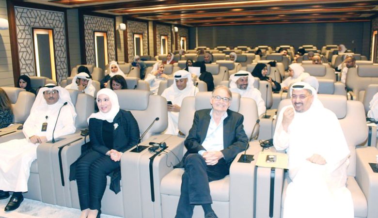 ساري: نسعى لإقرار سياسة وطنية لتمكين المرأة