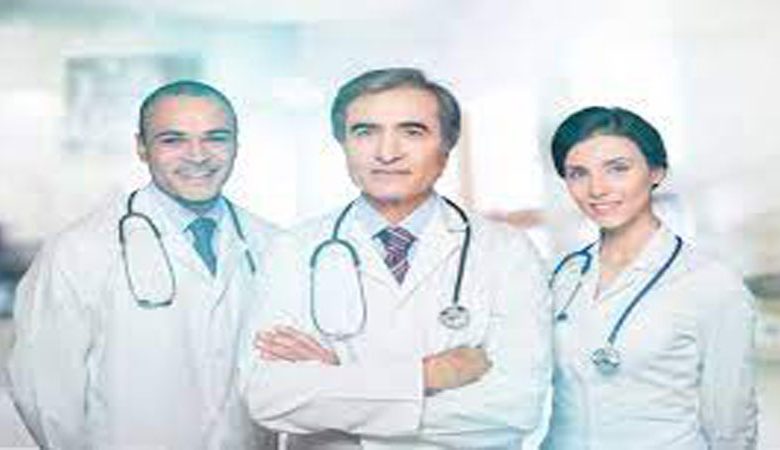 أسترالية تُذهل الأطباء بشفائها من عدوى قاتلة سببها قطّة