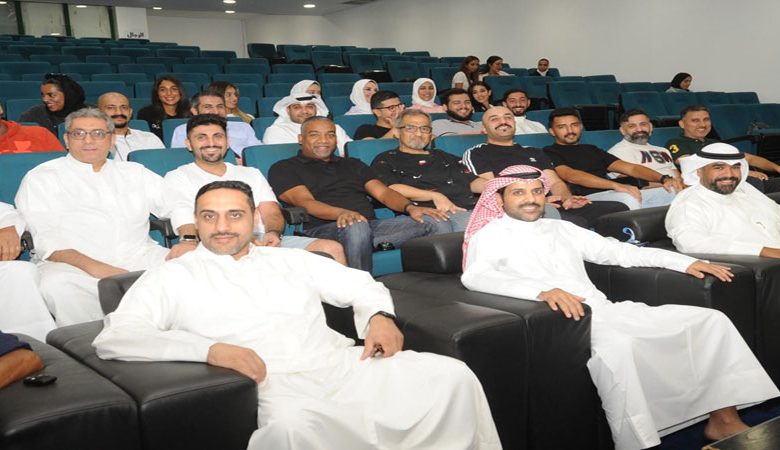 دورة صقل حكام "الطائرة"