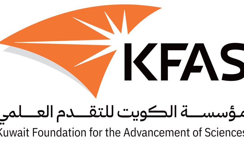 سعودي ولبناني ومغربيان وتونسيفازوا بـ "جائزة الكويت" لعام 2022