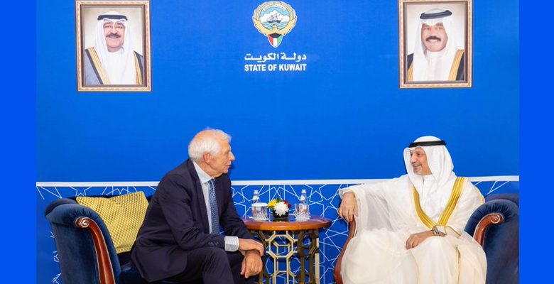وزير الخارجية يلتقي الممثل الأعلى للشؤون الخارجية والأمنية للإتحاد الأوروبي على هامش الاجتماع الخليجي الأوروبي بمسقط
