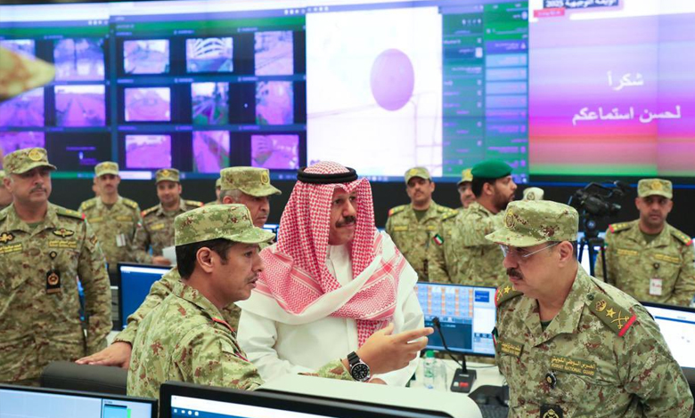 نائب رئيس الحرس الوطني: إكساب الضباط مهارات القيادة خلال التعامل مع الأزمات والحالات الطارئة
