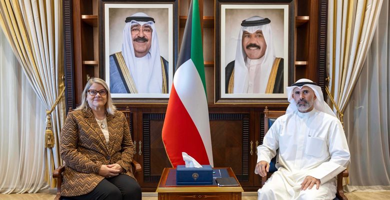 نائب وزير الخارجية يستقبل سفيرة الاتحاد الأوروبي لدى الكويت