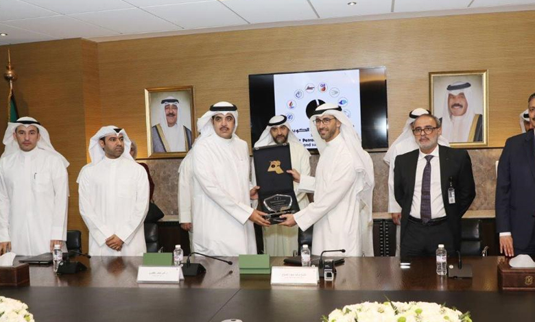 اتفاقية لـ"إدارة المخاطر" بين مؤسسة البترول والجامعة