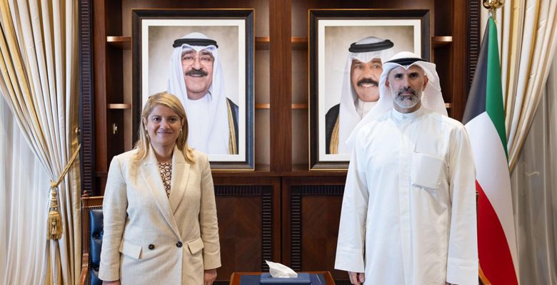 نائب وزير الخارجية يبحث مع وكيلة (الخارجية) الإيطالية توطيد العلاقات الثنائية