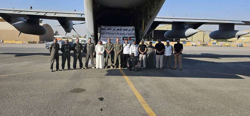 الطائرة الخامسة من الجسر الجوي الكويتي تقلع بـ 10 أطنان مستلزمات طبية إلى غزة