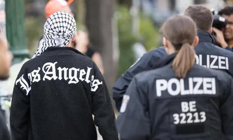 اتهامات العنصرية تلاحق السلطات الألمانية بعد حظر دعم فلسطين