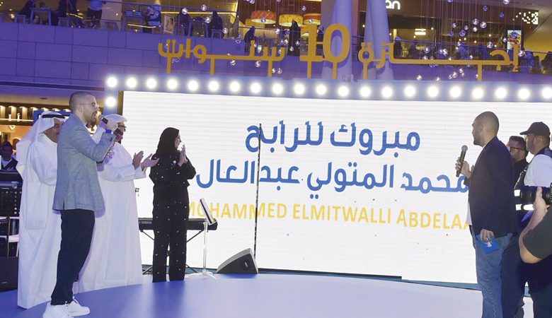 "الأهلي" يعلن الفائز بالجائزة الكبرى لحساب الفوز في السحب السنوي