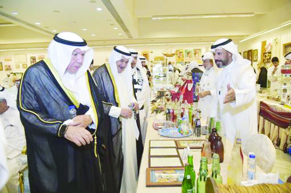 بوشهري: دعم الحرفيين حفاظا على التراث