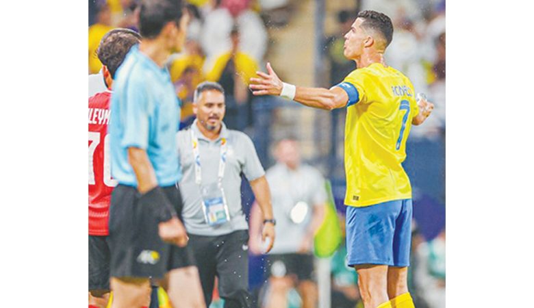 رونالدو سيعتزل بعد "المونديال"